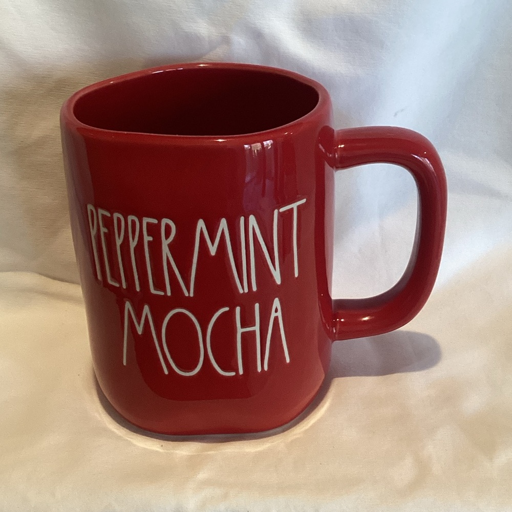 Rae Dunn PEPPERMINT MOCHA mug